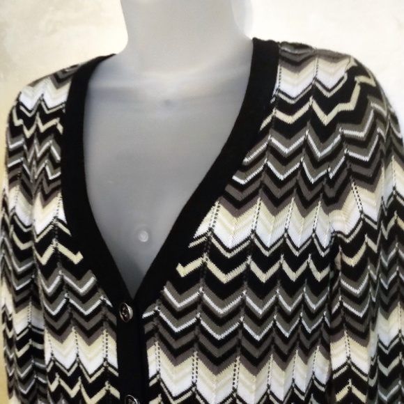 Banana Republic Chevron Cardigan EUC S - Picture 3 of 6